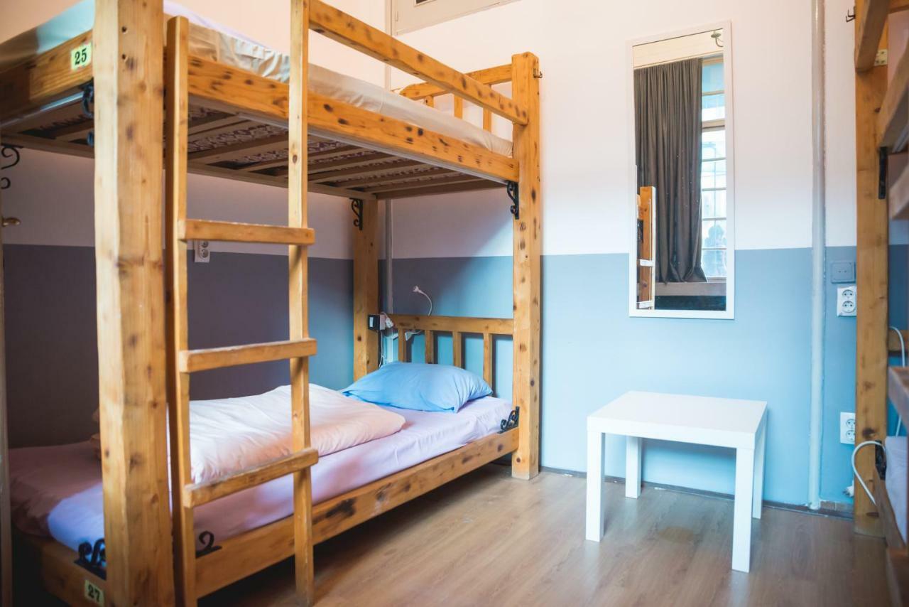 Reveller'S Hostel Dordegol Екстер'єр фото